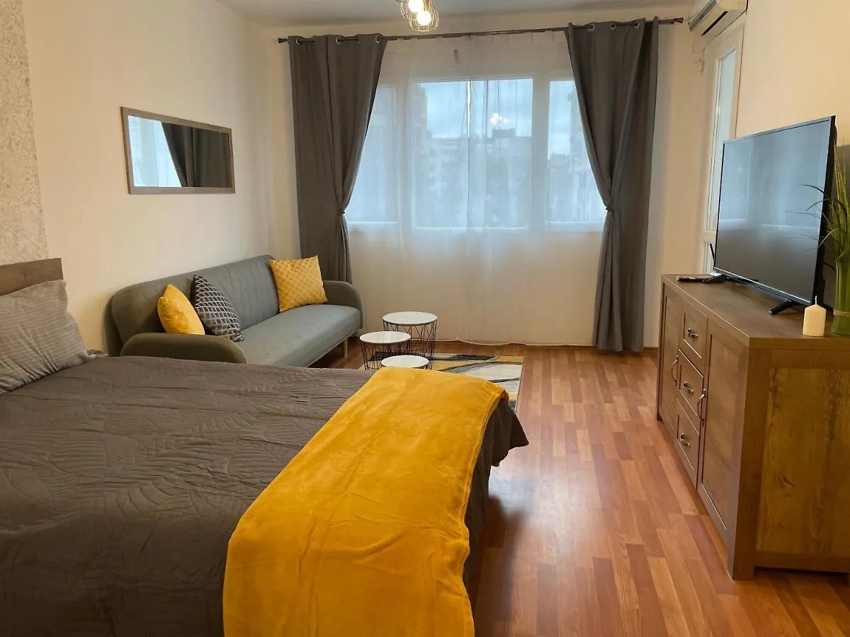 公寓 Sity Home 布尔加斯